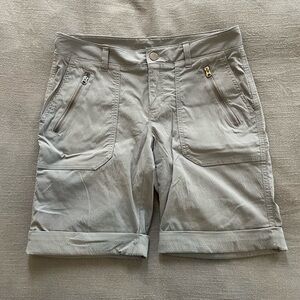Athleta | Women’s | Grey Hiking Short | 4